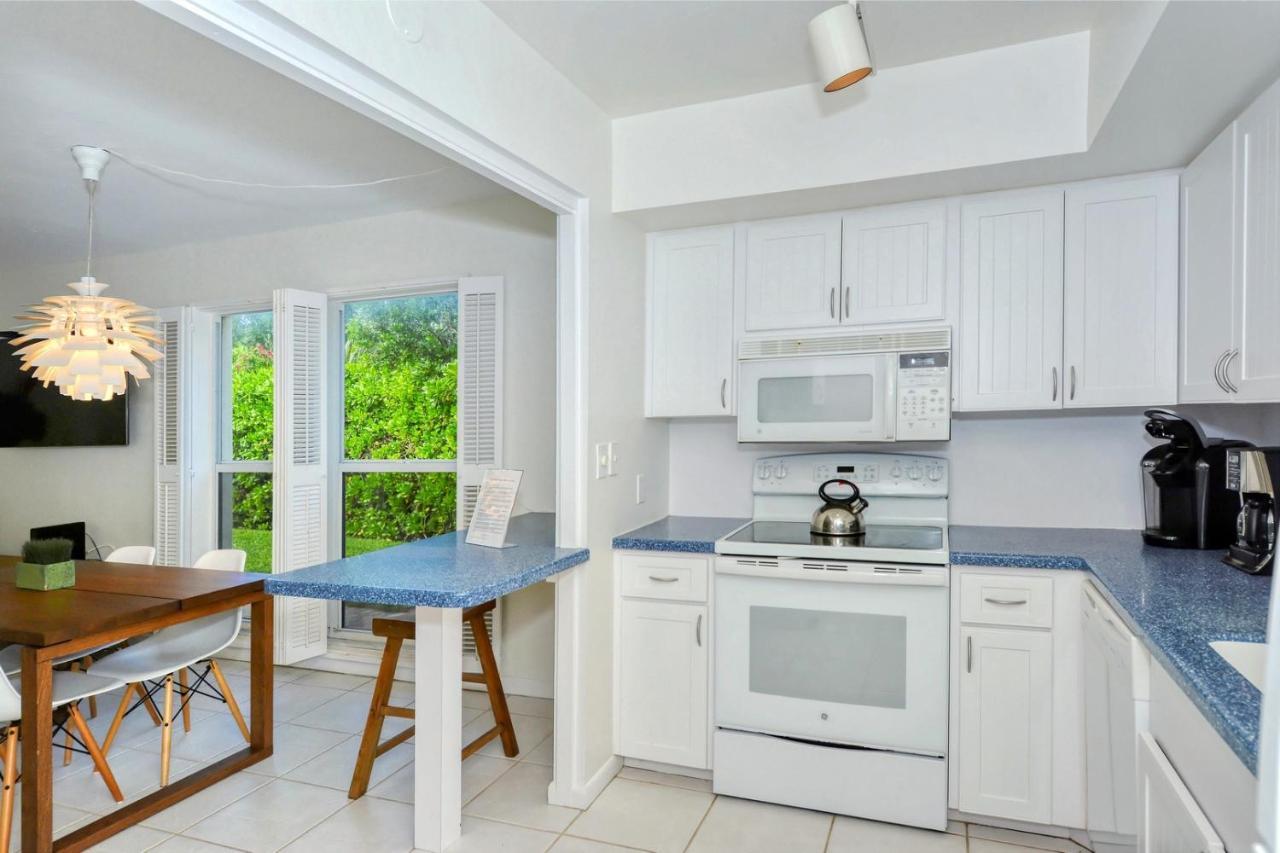 Laplaya 101A Step Out To The Beach From Your Screened Lanai Light And Bright End Unit Longboat Key Exteriör bild